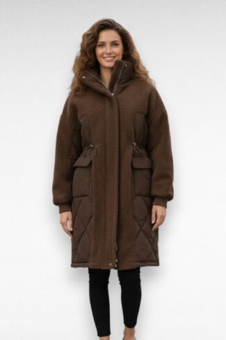 lange bruine winterjas