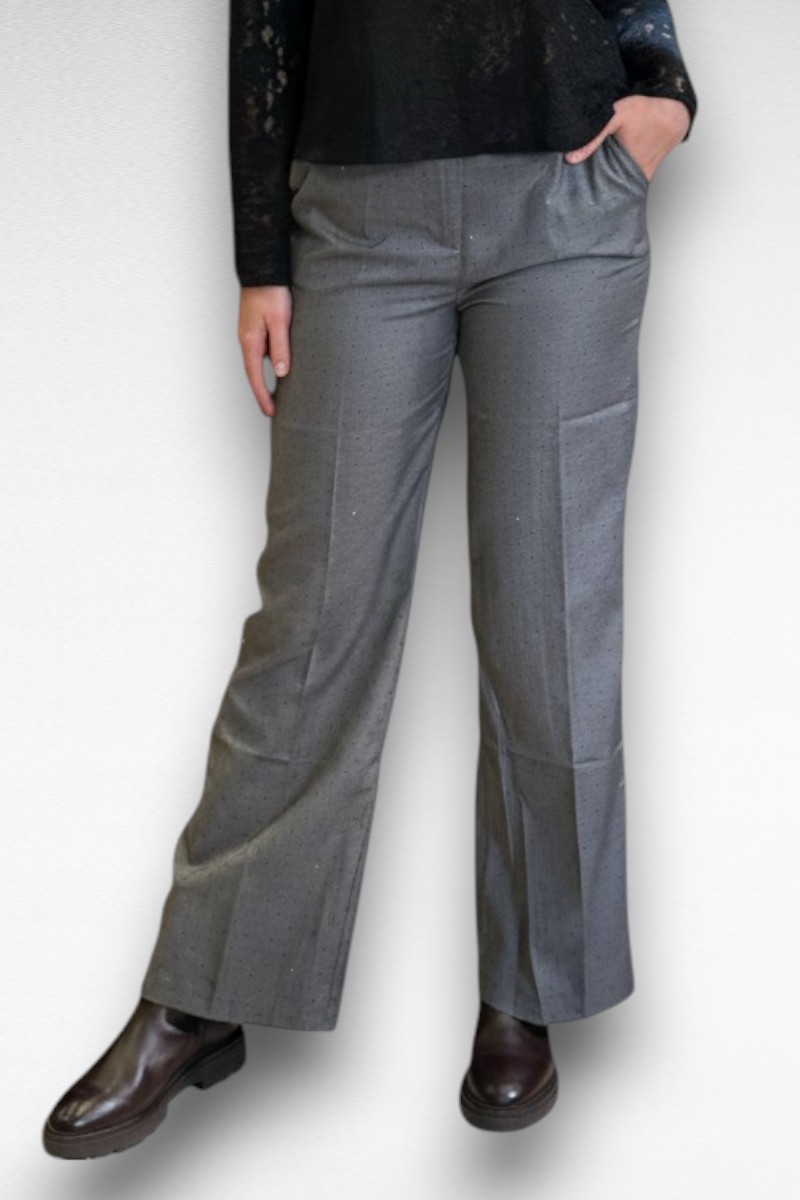 grijze pantalon met zwarte strass