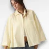zacht gele blouse
