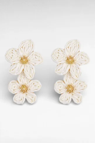 witte bloem oorbellen