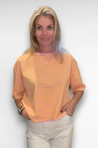 geel roze shirt