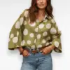 groen stippen blouse