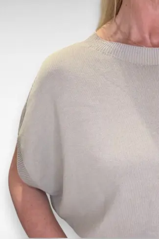 Alternative view of Top korte vlindermouw Taupe
