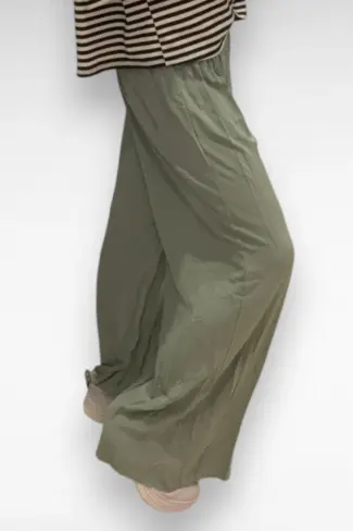 Alternative view of Viscose wijde broek Khaki