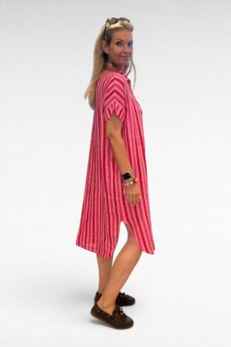 Alternative view of Streep jurk rood roze