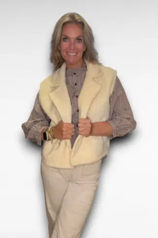 ecru gilet