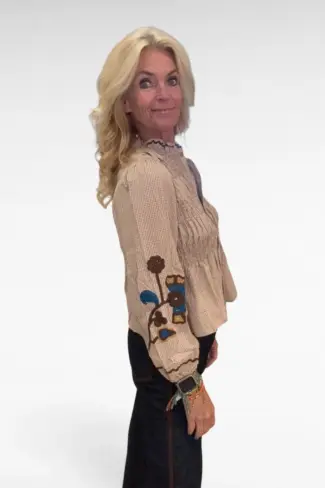 Alternative view of Blouse met Borduursels Bruin