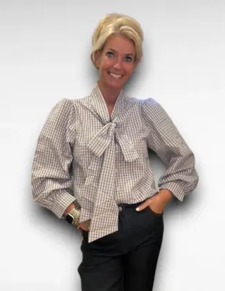 ruiten blouse strik