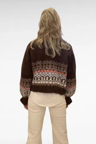 Alternative view of Bruin Vest met Motief