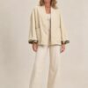 Beige Jas – overzicht
