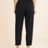 Broek Zwart met riem – achterkant