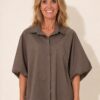 Bruine blouse – voorkant