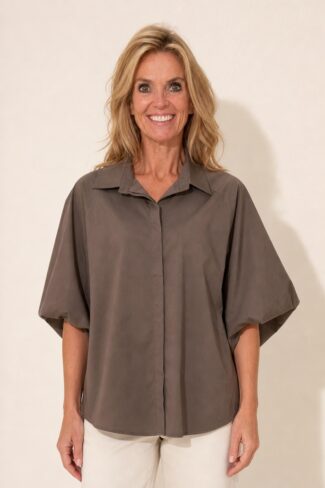 Bruine blouse – voorkant