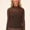 Linnea Bruine Blouse – voorkant