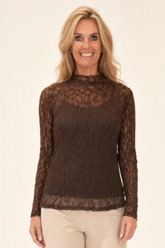 Linnea Bruine Blouse – voorkant