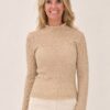 Beige damestop, voorkant