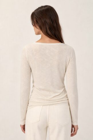Beige damestop, achterkant