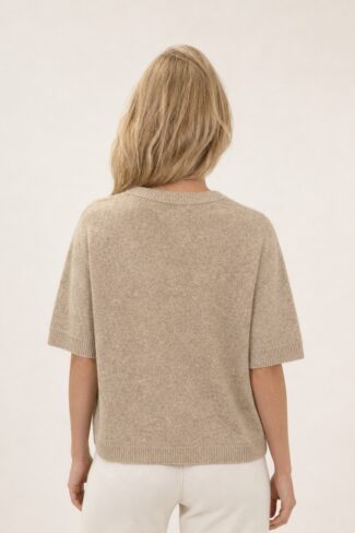 Beige damestrui, achterkant