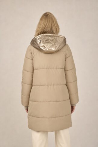 Beige Donsjas, achterkant