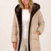 Beige Parka met bontvoering, voorkant