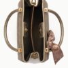 Brons tas, interior · werkelijke binnenkant