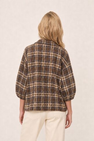 Bruine damesblouse, achterkant