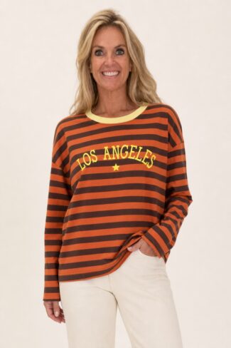 Oranje damesshirt, voorkant